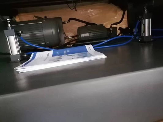 150g 500g 500g 고리판 플루트 라미네이터 반 자동 CQT 1000