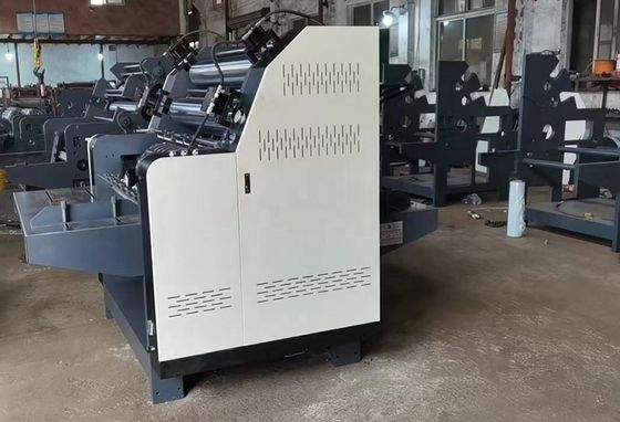 380V 전압과 3KW 발전기의 전력으로 노러브 카드보드 라미네이팅 기계