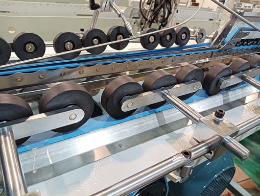 전압 380V CQT-900 향상 자동 폴더 접착기 Edgebanding 기계 바닥 잠금
